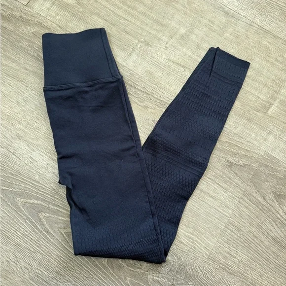 •FABLETICS• SCULPT KNIT LEGGINGS - Picture 7 of 7